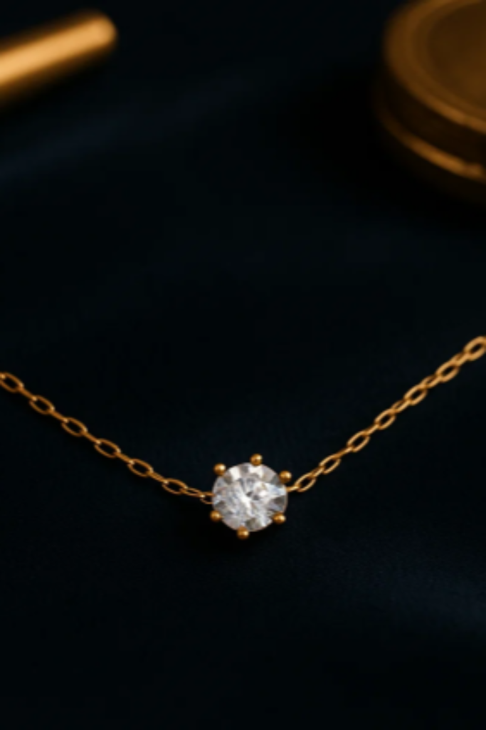 Lioraé Pure Light Solitaire Necklace